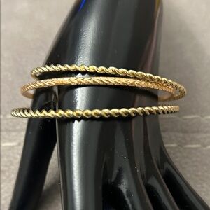 Elegant Gold-Tone Bangle Set